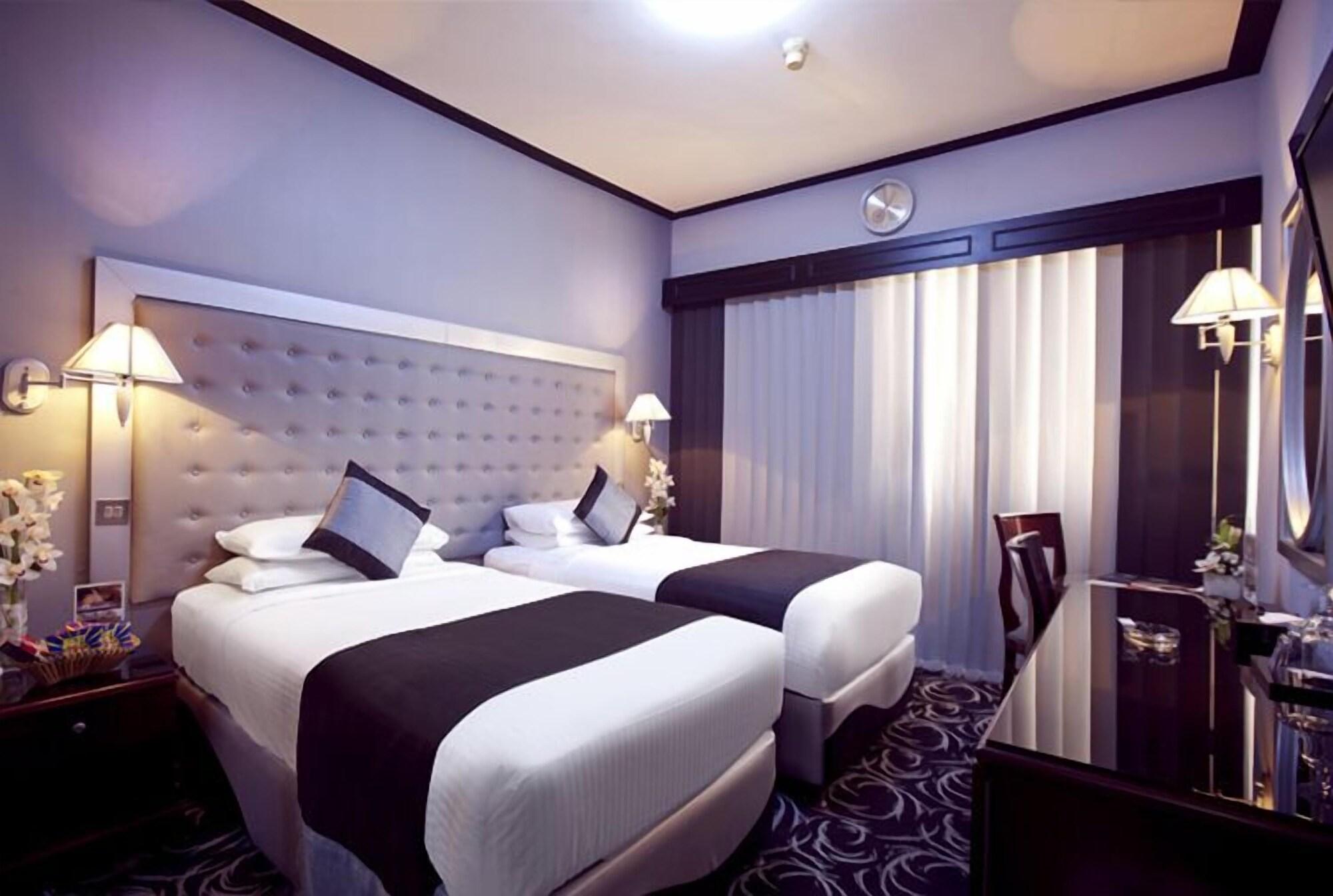 Broadway Hotel Дубай Екстер'єр фото