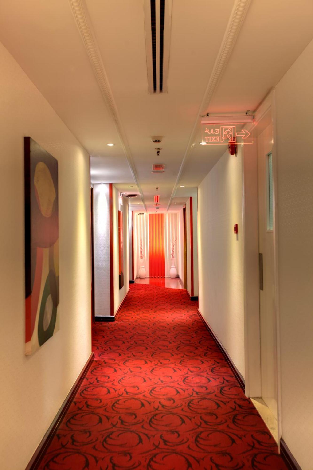 Broadway Hotel Дубай Екстер'єр фото