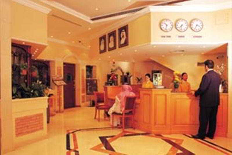 Broadway Hotel Дубай Екстер'єр фото